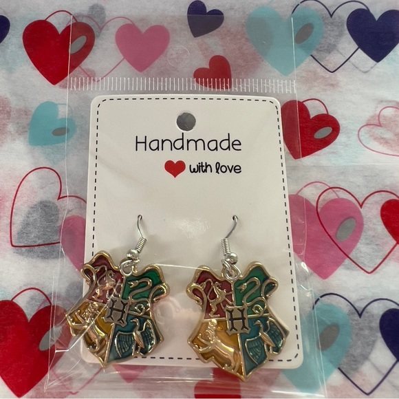 HARRY POTTER HOUSE CRESTS earrings - Picture 3 of 3